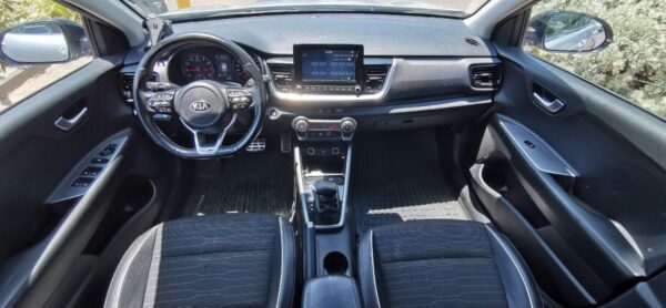 ⁦קיה סטוניק GT 2021⁩ – תמונה ⁦9⁩