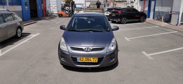 ⁦יונדאי i10 שנת 2010⁩ – תמונה ⁦6⁩